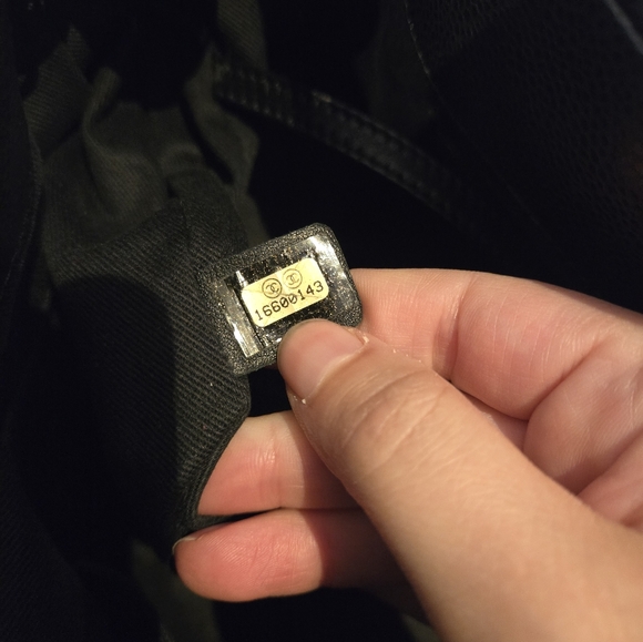 Chanel Caviar CC Soft Timeless Tote SHW - Picture 13 of 16